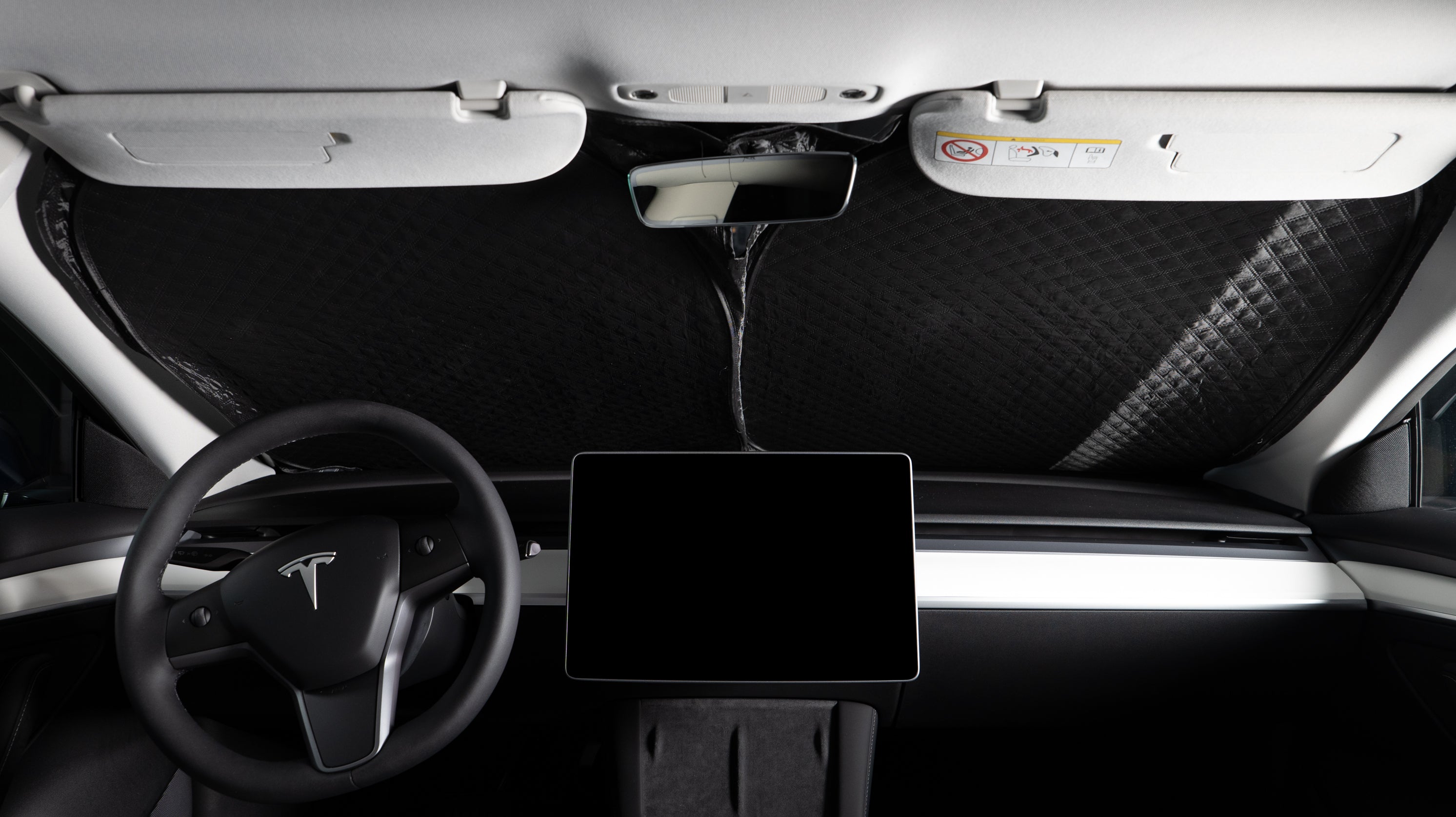 Tuulilasin aurinkosuoja Tesla Model 3-3