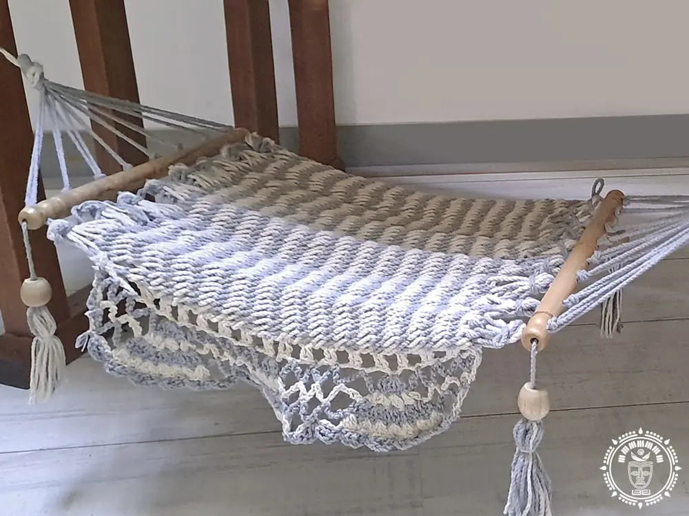 hamac a chat ecru gris perle support en bois 6