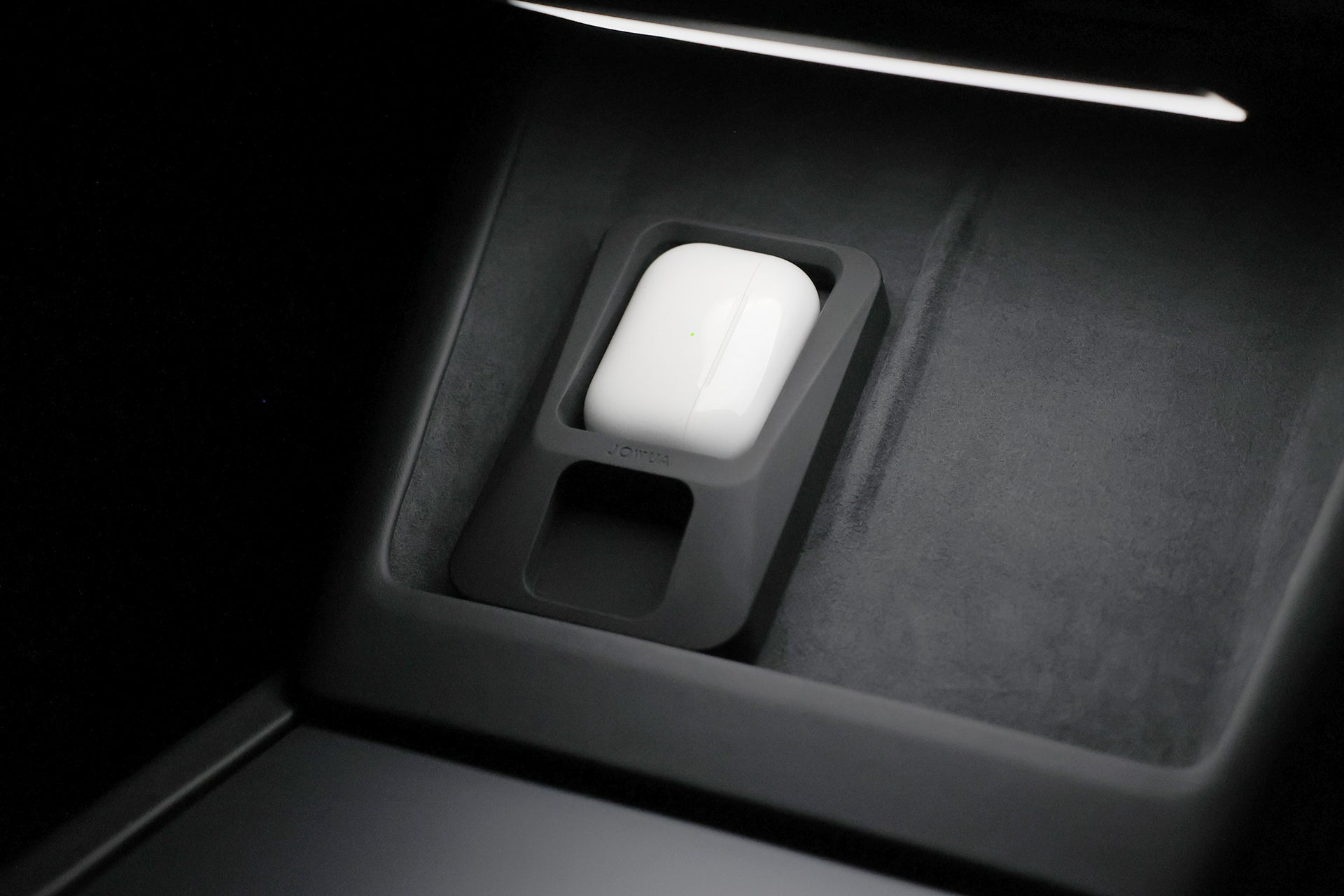 Power Dock Combo - Apple Accessory Charger for Tesla-1