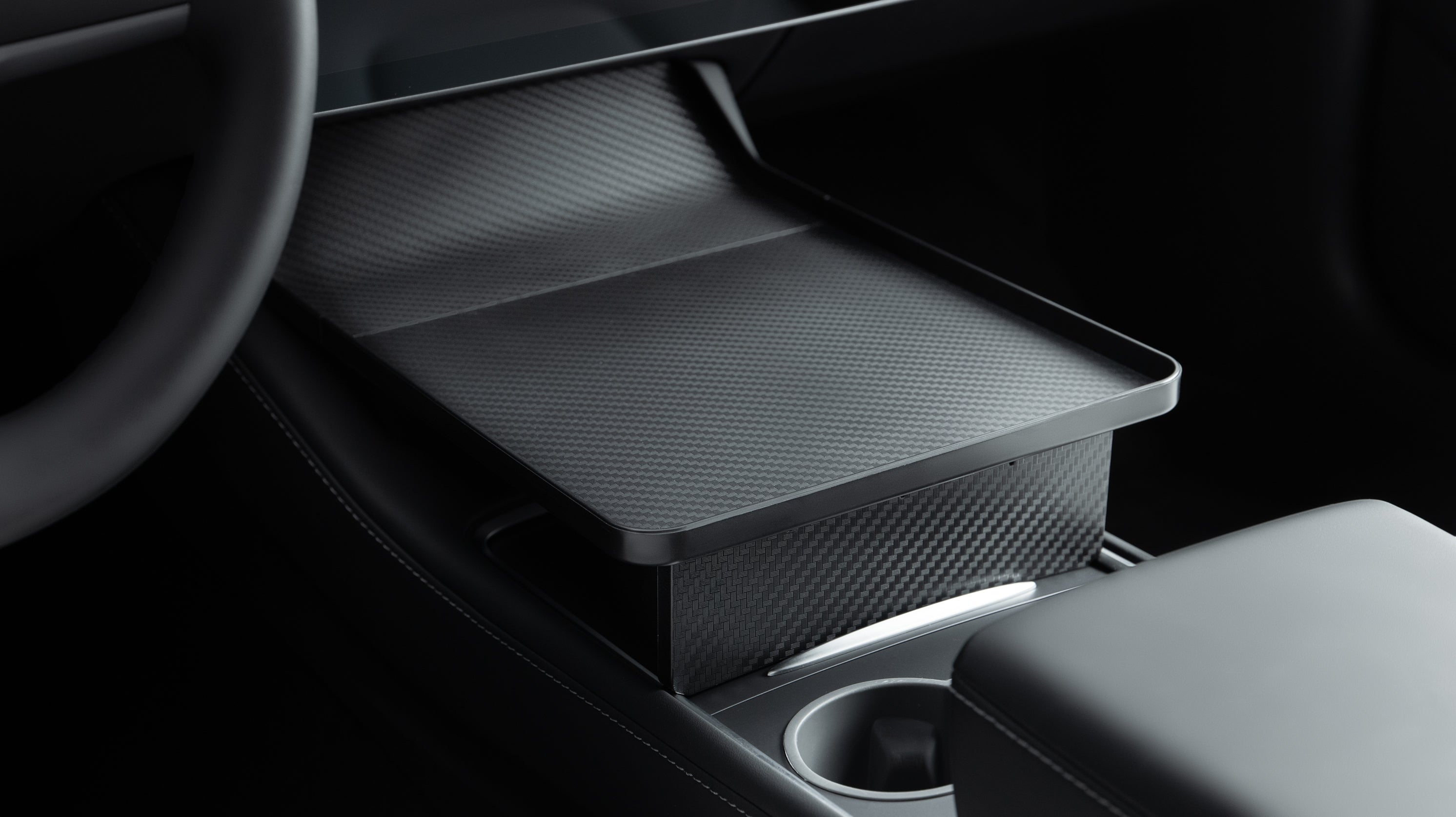 Tesla Model 3/Y:n keskikonsolin taso-2